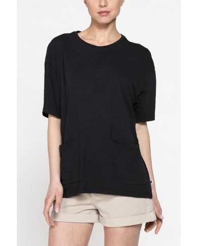 T-SHIRT IN MISTO LINO CON TASCHE FRONTALI