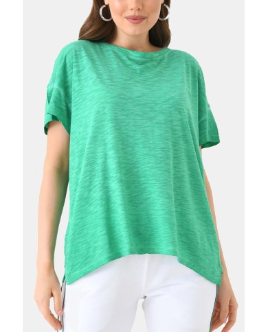 T-SHIRT SCOLLO A BARCHETTA A MANICA CORTA