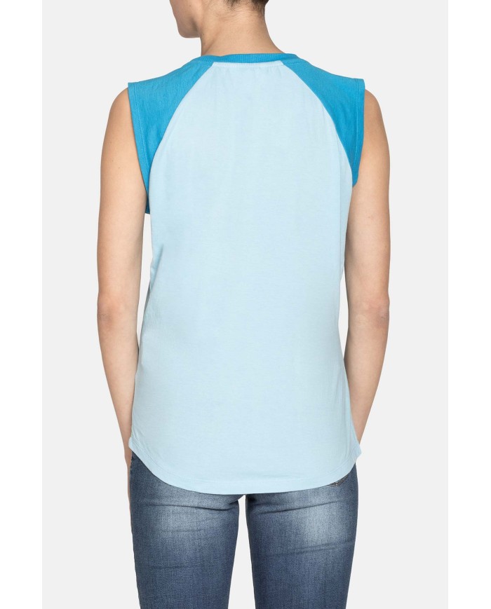 T-SHIRT GIROCOLLO MANICA ALETTA IN JERSEY 100% COTONE. Vestibilità regular.