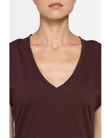 T-SHIRT CON SCOLLO A V IN JERSEY COTONE