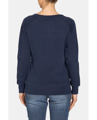 FELPA CON SCOLLO TONDO IN 100% COTONE.