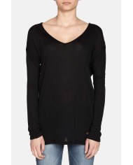 MAXI T-SHIRT SCOLLO A V IN VISCOSA. Vestibilità regolare.