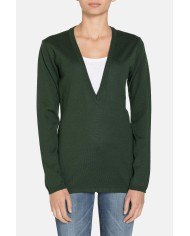 MAGLIA COLLO V IN MISTO LANA. Vestibilità regolare.