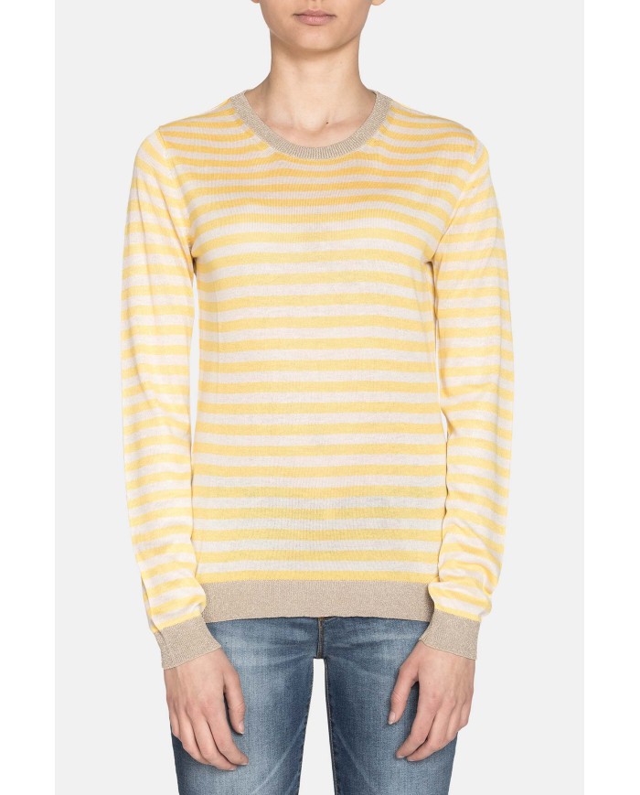 MAGLIA GIROCOLLO A RIGHE IN MISTO VISCOSA. Vestibilità regolare.