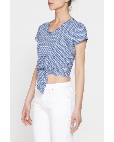 T-SHIRT SCOLLO A V CON NODO IN VITA