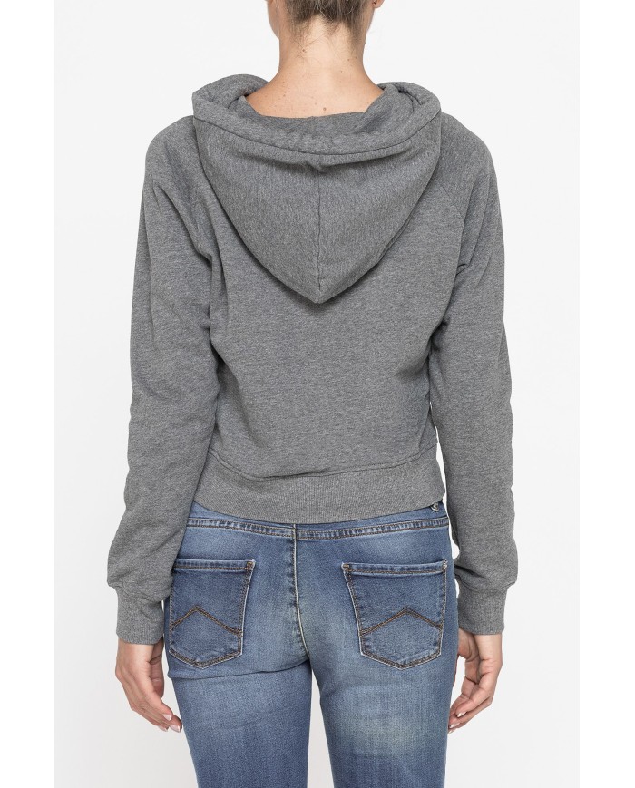 FELPA CORTA CON CAPPUCCIO IN TESSUTO FELPATO