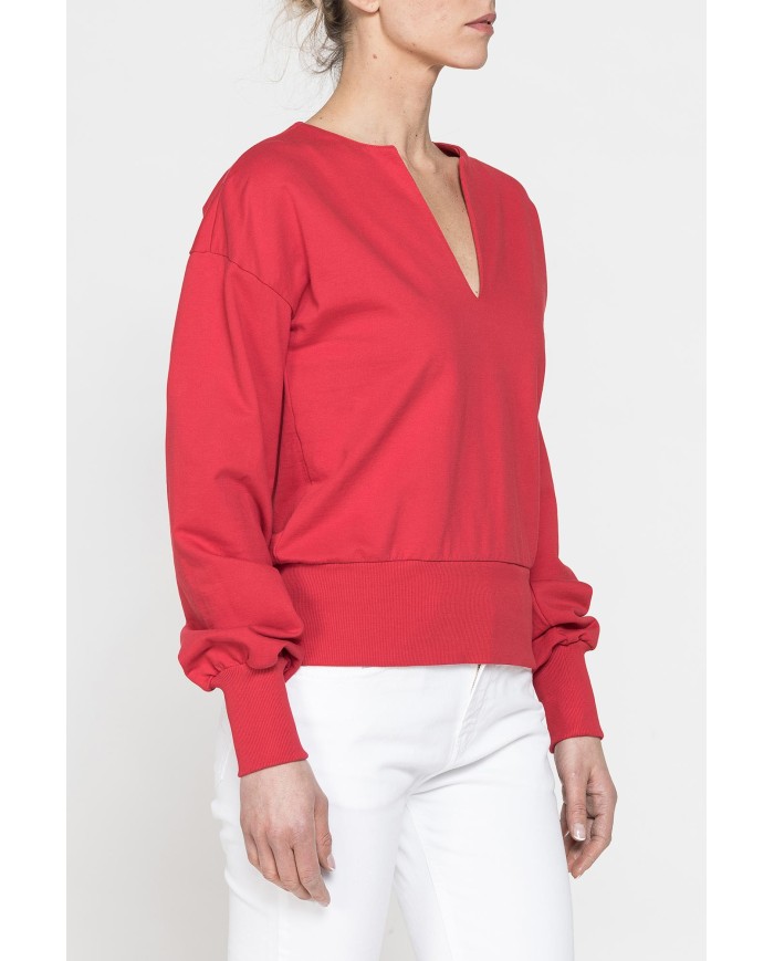 FELPA CON SCOLLO A V