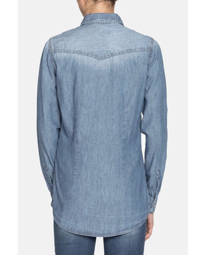 CAMICIA IN JEANS ADERENTE STILE WESTERN
