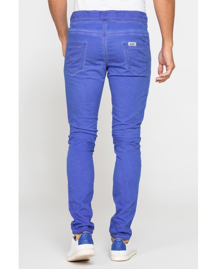 JOGGER JEANS COLORATO MOD. 730. Vita regolare gamba asciutta