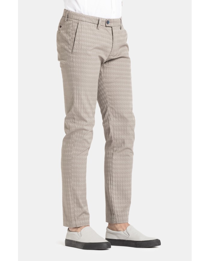 PANTALONE IN MICROFANTASIA MOD. 617  Vita bassa gamba asciutta