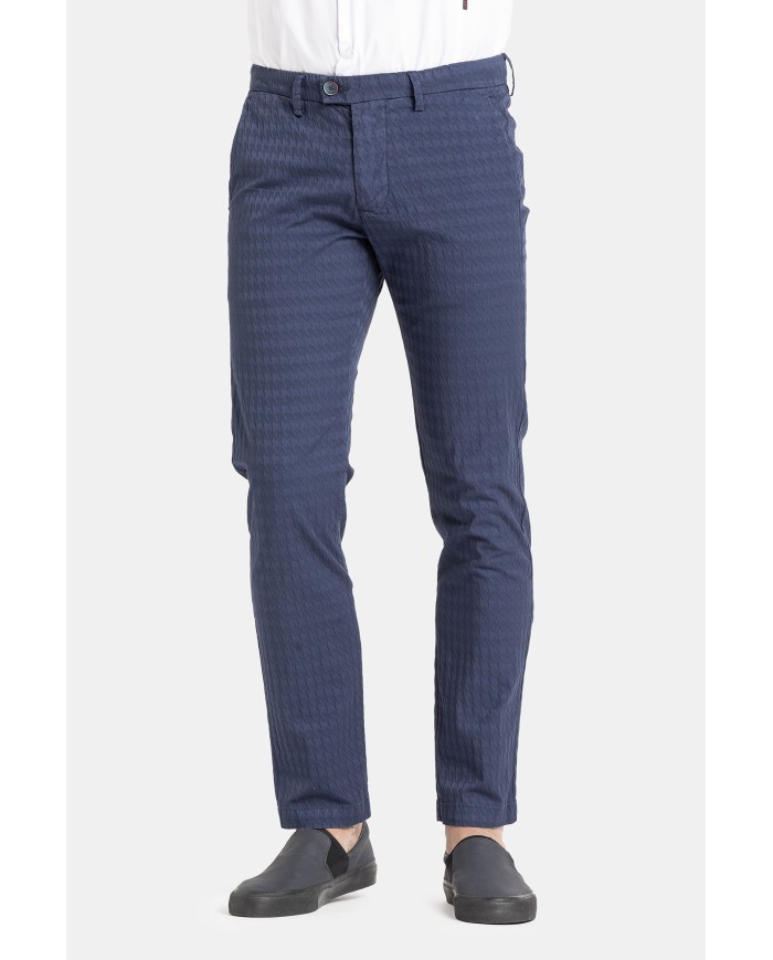 PANTALONE IN MICROFANTASIA MOD. 617  Vita bassa gamba asciutta