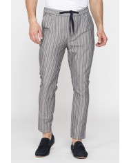 PANTALONE CHINOS CON LACCIO IN VITA MOD. 639. Vita regolare, gamba regolare