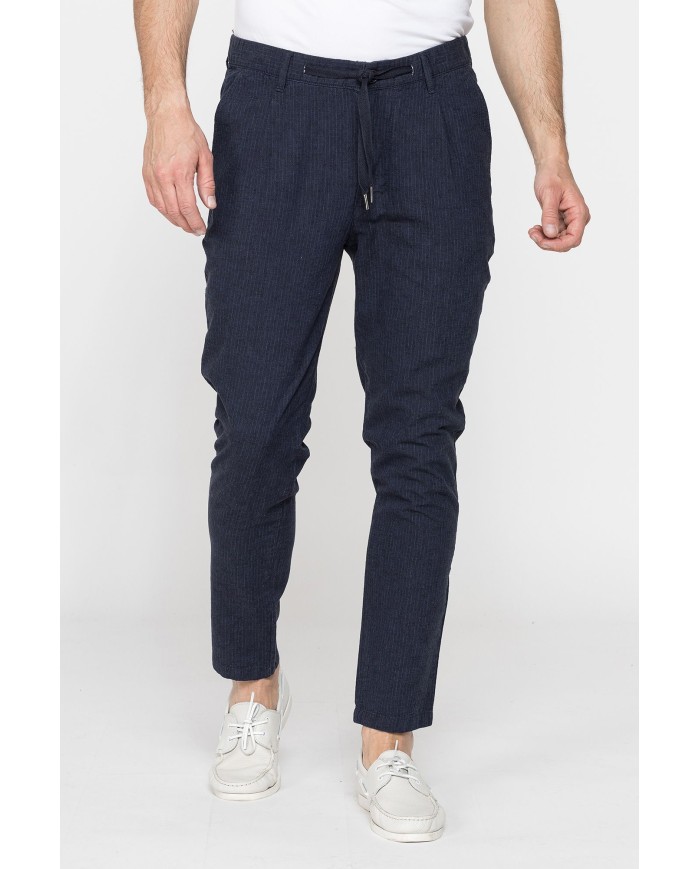 PANTALONE CHINOS CON LACCIO IN VITA MOD. 639. Vita regolare, gamba regolare