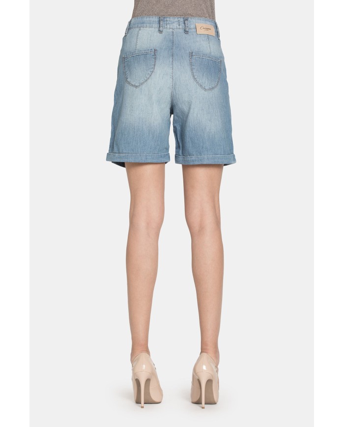 DENIM LEGGERO 100% COTONE. Vita regolare.