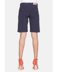 BERMUDA IN POPELINE STRETCH. Vita e gamba regolare.
