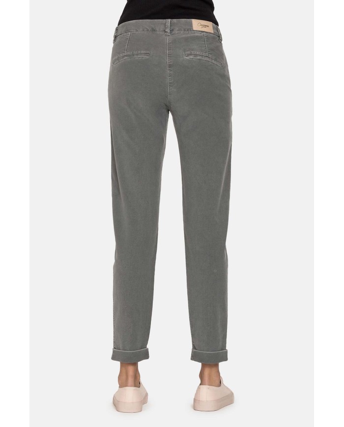 PANTALONE IN FUSTAGNO STRETCH 11,5 oz. Vita regolare e gamba regolare.