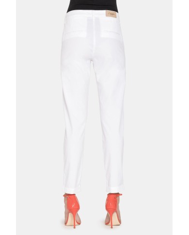 PANTALONE CHINOS IN POPELINE STRETCH.Vita regolare