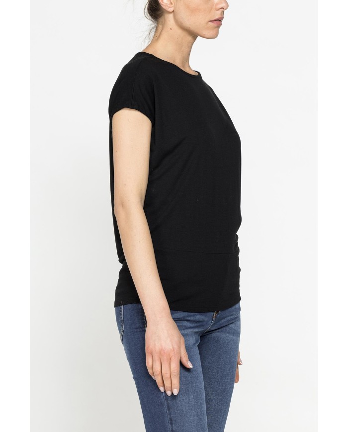 T-SHIRT MORBIDA IN VISCOSA