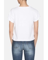 T-SHIRT GIROCOLLO IN JERSEY VISCOSA. Vestibilità regolare.