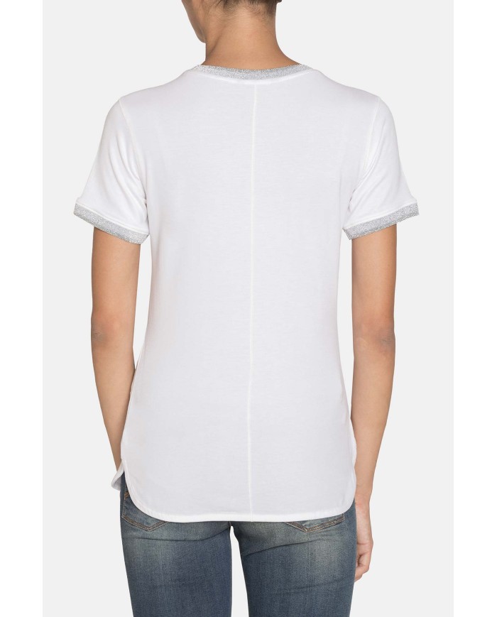 T SHIRT GIROCOLLO IN JERSEY VISCOSA. Vestibilità slim.