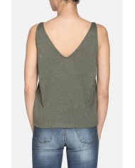 CANOTTA SCOLLO V IN MISTO VISCOSA. Vestibilità regolare.