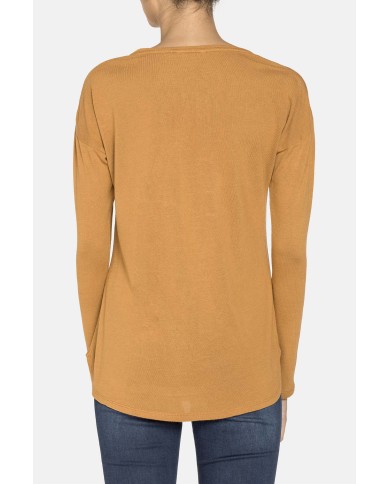 T-SHIRT SCOLLO V IN 100% VISCOSA