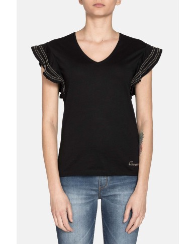 T-SHIRT SCOLLO V IN JERSEY 100% COTONE. Vestibilità slim.