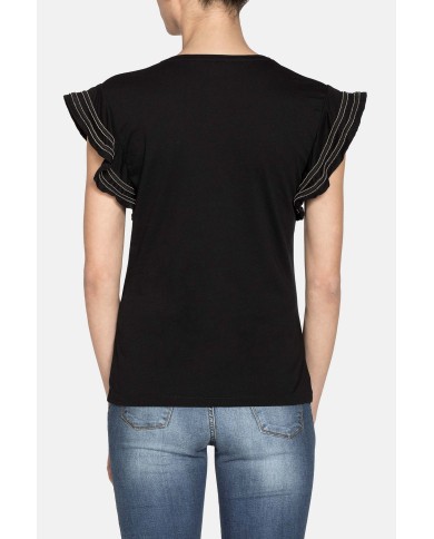 T-SHIRT SCOLLO V IN JERSEY 100% COTONE. Vestibilità slim.