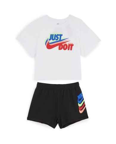 Completo Bambina Nike Sort DNA Boxy Set Shirt Short Bianco Nero 36J464023 Completo Bambina Nike Sort DNA Boxy Set Shirt Short Bianco Nero 36J464023